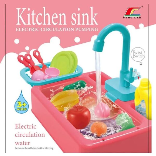 A kitchen sink - Image 5