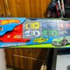 DIY Toys Hot Wheels Container Truck with 6 Mini Cars for Boys - Image 2