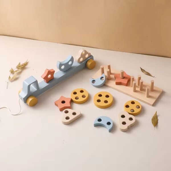 Wooden Balance Scale Toy