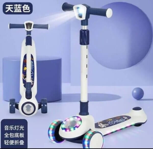 Kick Scooter with 3 Light Up Wheels - Image 6